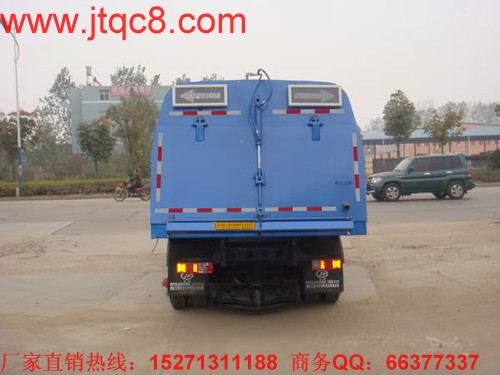 鄭州日產(chǎn)掃地車(chē)