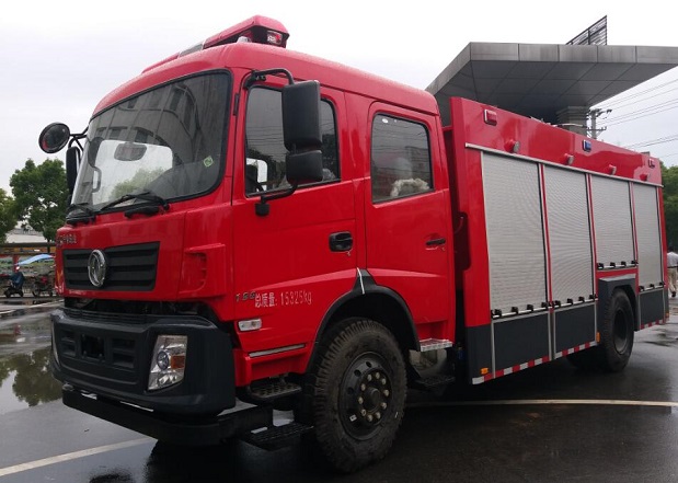 東風153泡沫消防車(6-7T)|東風專用底盤泡沫消防車