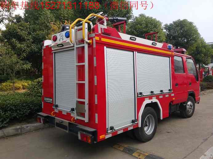 五十鈴泡沫消防車(chē)(1.5-2噸)
