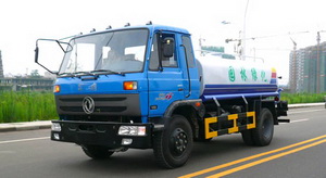 東風(fēng)145灑水車(chē)