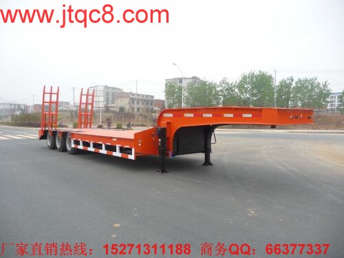 低平板半掛車